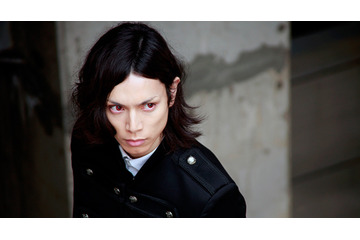 水嶋ヒロ＆剛力彩芽、実写映画「黒執事」のキャラクタービジュアル一挙公開 画像