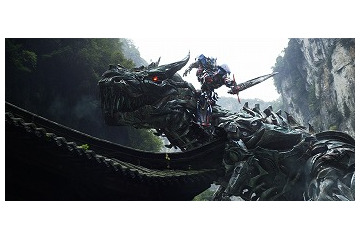 「トランスフォーマー/ロストエイジ」最新映像公開 オプティマスが撃ち抜かれる衝撃の展開 画像