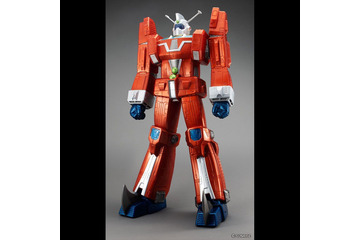 「伝説巨神イデオン」重量3kg超の巨大フィギュア！ メタリック塗装を施した40周年記念バージョンが登場 画像