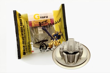 「ガンダム」百式が世界初の“塗るとうふ”に！ コラボ豆腐「BEYOND G TOFU」が発売決定 画像