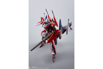 「劇場版マクロスF」YF-29（アルト機）、フルセットパックで“DX超合金”に登場！ 本体も最新仕様にアップデート 画像