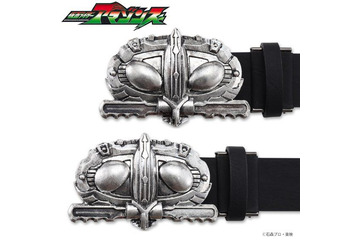 喰われる前に…喰え!!!「仮面ライダーアマゾンズ」変身ベルト風カジュアルベルトが登場 画像