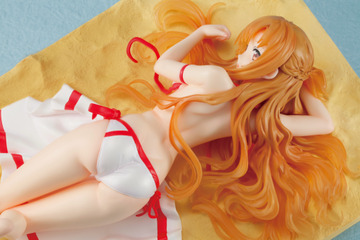 「ソードアート・オンライン」“キリト君も早く脱いでよ”水着姿がまぶしいアスナのフィギュア再販決定 画像