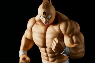 「キン肉マン」大関…いや横綱級のデカさだ！ キン肉スグル、圧倒的迫力の“1/4スケール”フィギュア初登場 画像
