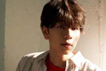 西山宏太朗「TVガイドVOICE STARS」表紙に！“新しいショットがたくさん見られるんじゃないかな” 画像