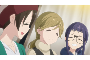 「ゆるキャン△ SEASON2」見晴らしのいい岬でのんびり♪ しかし寒くてキャンプどころではなくなり…第6話先行カット 画像