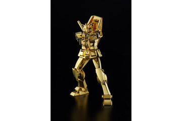 「機動戦士ガンダム」RX78-2ガンダム＆シャア専用ザクIIが純金像に！ 価格は2,640万円 画像