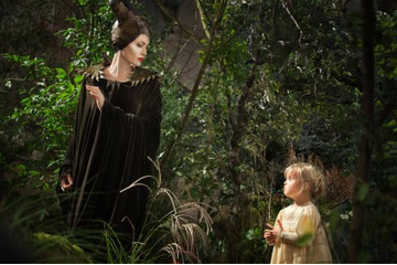 アンジェリーナ・ジョリーが母子で共演　「マレフィセント」話題のシーンを特別配信 画像