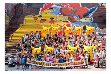 中川翔子さんとピカチュウ　1日京都駅長に同時就任　ポケモン映画15周年記念 画像