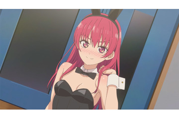 夏アニメ「カノジョも彼女」咲がバニーガール姿で直也に色仕掛け？ 第7話先行カット 画像