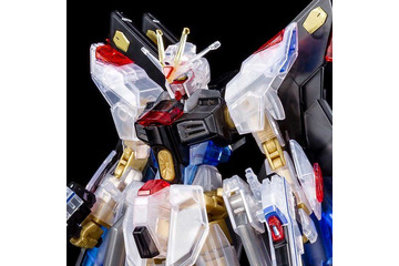 「ガンダムSEED」ストライクフリーダム、“クリアカラー”でガンプラ化！ ハイマット・フルバーストモードも再現可能 画像