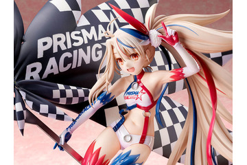 「Fate/kaleid liner プリズマ☆イリヤ」レースクイーン姿で元気いっぱい！ イリヤがフィギュア化 画像