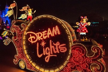 【ディズニー】エレクトリカルパレード再開に先駆けスペシャルムービー公開！子どもたちの表情が印象的な映像に 画像