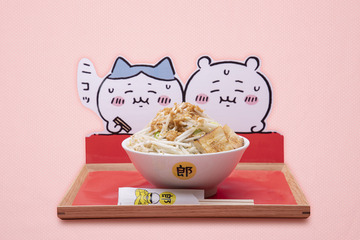 「ちいかわ」コラボカフェ、池袋でアンコール開催！“郎”ラーメンなどオリジナルメニュー再び提供 画像