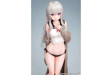 脱げかけのセーラー服、赤面の表情にドキッ！ イラストレーター・れいなまの「着替え」がフィギュア化 画像