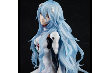 「シン・エヴァ」綾波レイ、長い髪の毛に健気さあふれる…劇中ラストの姿でフィギュア化 画像