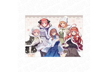 「五等分の花嫁∬」ぽかぽかの冬服とカジノディーラー姿がキュート ブランケットとクッションが登場 画像