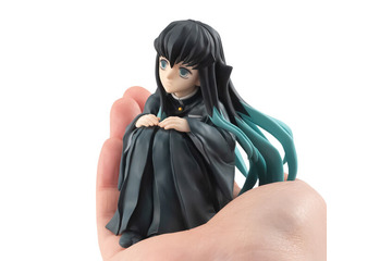 「鬼滅の刃」“刀鍛冶の里編”で活躍！ 霞柱・時透無一郎が、てのひらサイズでフィギュア化 画像