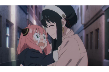 秋アニメ「SPY×FAMILY」アーニャが涙！寄り添うヨルさんは母の微笑み♪ 第14話先行カット 画像