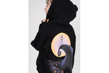 「ナイトメアー・ビフォア・クリスマス」グラニフとコラボ！ 怖いけどかわいい♪ 冬の季節にぴったりなパーカーやニットが登場 画像