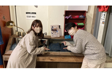 下野紘＆内田真礼が負けたら自腹のガチンココーデバトル！ 勝利はどちらの手に!?【声優と夜あそびウォーカーズ】 画像