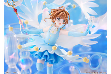 「CCさくら」螺旋のカードを捕まえる！ 凛々しい表情のさくらちゃんが大迫力のバトルコスチューム姿で登場 画像