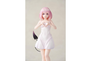 「To LOVEる」モモ、純白ワンピースから覗く尻尾にそそられる！ “15周年記念原画展”イラストをフィギュア化 画像