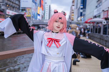 【コスプレ】「にじさんじ」VTuber・笹木咲が「acosta!道頓堀コスプレ祭」に現れた！ 注目レイヤー・狼さん【写真8枚】 画像