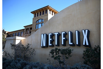 日本進出も決定のNetflix、ブラット・ピットと映画「ウォー・マシーン」共同製作、全世界独占配信へ 画像