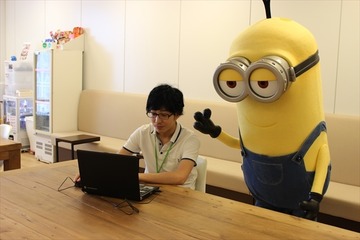 アニメ！アニメ！編集部へボス探し！「ミニオンズ」からケビンがやってきた　 画像