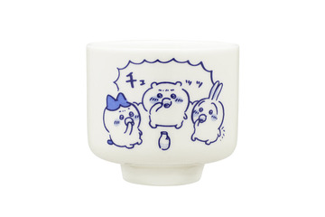 陶器製で本格的な「ちいかわ おちょこ」が再販！「ハーッ」や「チュッッ」など、どれも可愛いデザインの全6種 画像
