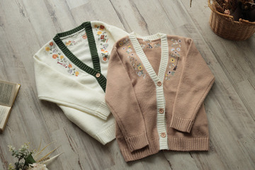 「魔女の宅急便」キキ、「耳をすませば」雫がモチーフ♪ ジブリのヒロイン気分になれる刺繍カーディガン登場 画像