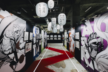 「ダンダダン」「SPY×FAMILY」「怪獣8号」エリアで世界観を体験！「少年ジャンプ＋」初の展覧会が開幕 描き下ろしグッズも 画像