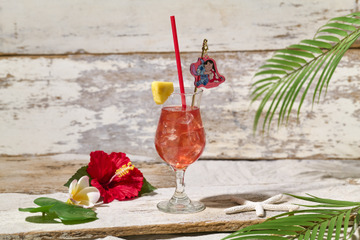 「リロ＆スティッチ」と夏満喫のカフェ＆おしゃれアパレル登場！ルミネエスト新宿で“GOOD MOOD ～STITCH COLLECTION～”開催 画像