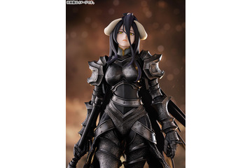 “正妻”アルベド、鬼気迫る表情で戦場を往く― 「オーバーロード」人気ヒロインが「POP UP PARADE」でLサイズフィギュア化 画像