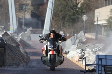 「仮面ライダー1号」　2016年の本郷猛はこう変身する　予告編で最後のポーズ披露 画像