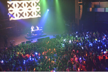 アニソンファンが踊り狂った「AJ Night 2016」レポート Live Actに内田真礼、西沢幸奏ら出演 画像