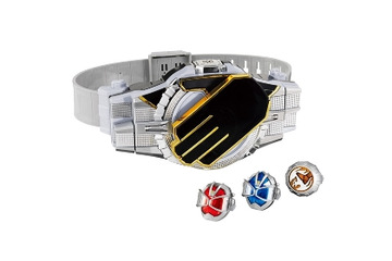 変身ベルトとケーキ、仮面ライダーウィザードとお話も出来るXｍａｓセット 画像