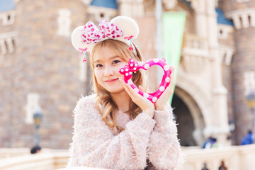 【ディズニー】くじに当たると特別なプレゼントも！学生限定「春ディズニー！」で最高の思い出を作っちゃおう 画像