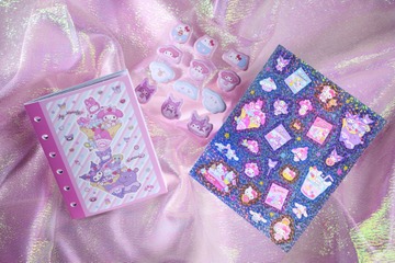 「サンリオ」キティやシナモンのぷっくりやキラキラシール♪ 「らぶキャラvol.57」が予約受付中！ 画像