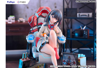 六花に見つめられてる…！「SSSS.GRIDMAN」ヴィレッジヴァンガードコラボの描き下ろしイラストを立体化した1/7スケールフィギュアが登場 画像