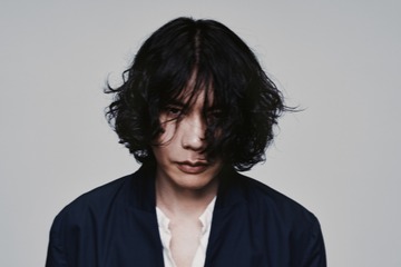 米津玄師、新曲「夜鷹」が映画『キングダム 魂の決戦』主題歌に！予告映像で楽曲の一部を初公開［コメント全文］ 画像