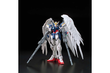 “俺は後何回、あの子とあの子犬を殺せばいいんだ”「RG 1/144 ウイングガンダムゼロ EW」の抽選販売が受付中！ 翼の装甲構造を表現した羽状モールドは必見 画像