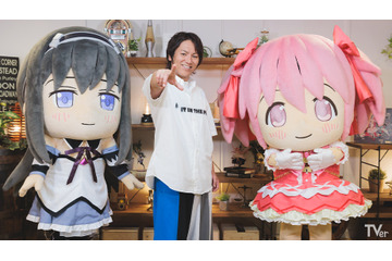 「まどか☆マギカ[新編]叛逆の物語」狩野英孝の解説版が配信スタート 「“本当に真剣に楽しむ”という思いで臨んでいる」 画像
