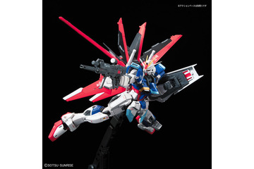 “あんたは俺が討つんだ！今日！ここで！”「ガンダムSEED DESTINY」インパルス＆デスティニーのRGガンプラが抽選販売で手に入る！ シンの愛機を並べて飾ろう 画像