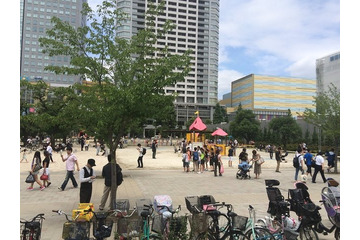 【レポート】『ポケモンGO』レアポケモン「ラプラス」求め多くのトレーナーが江ノ島へ 画像