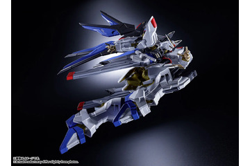 “命は何にだって一つだ!!”「ガンダムSEED DESTINY」ストライクフリーダムガンダムが新ブランド「ABSOLUTE ACT」から立体化！アクションポージングに特化 画像