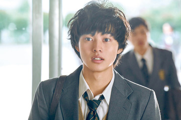 映画『一週間フレンズ。』川口春奈と山崎賢人の場面写真公開 画像