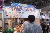 P.A.WORKSブースは「サクラクエスト」などグッズ販売 新作映画の宣伝も【コミケ92】 画像