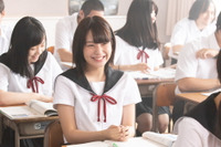 実写映画「がっこうぐらし！」ほのぼのカット公開 笑顔あふれる女子高生らしい姿が… 画像